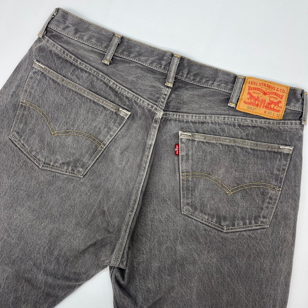 Levi's 501 Original Fit Jeans Mens 40x32 Grey Button Fly Straight Leg Denim